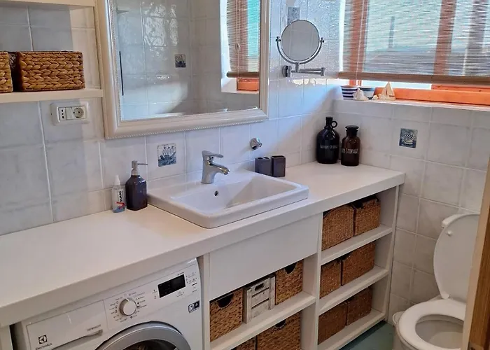 Daire Postcard View *